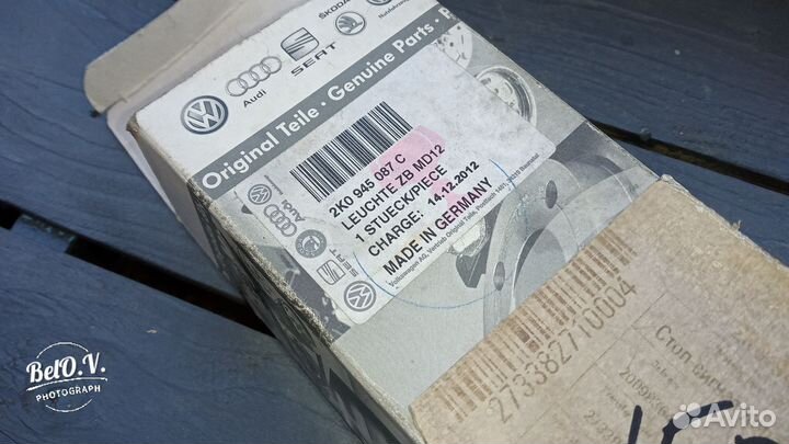 Стоп сигнал Новый Оригинал Фольксваген Кадди Caddy