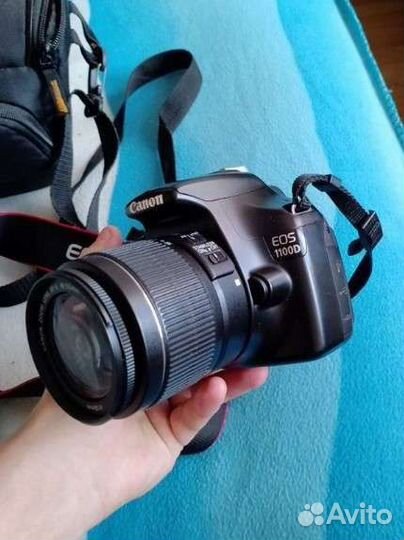 Компактный фотоаппарат canon