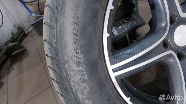 Nexen N8000 235/65 R17