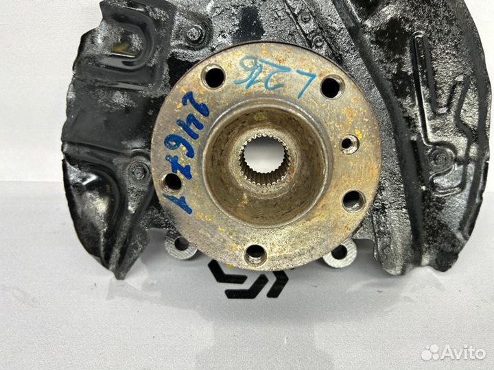 Кулак поворотный передний левый Bmw X5 E53