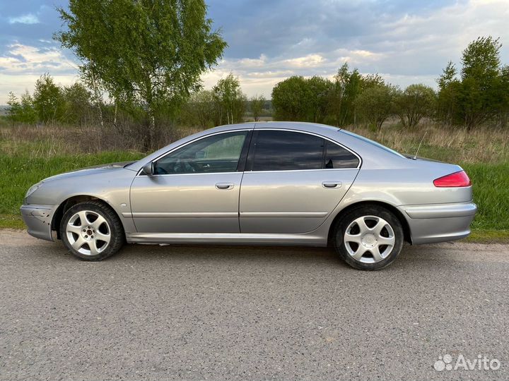 Peugeot 607, 2001