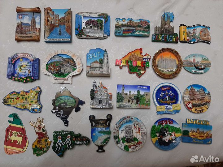 Магниты из разных стран и городов