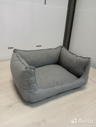 Лежанки для мелких пород