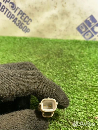 Датчик температуры охлаждающей жидкости Ford Focus