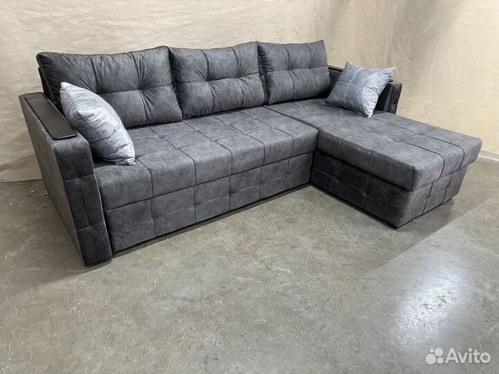 Диван угловой новый