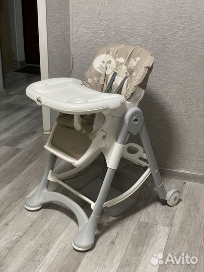 Стульчик для кормления cam