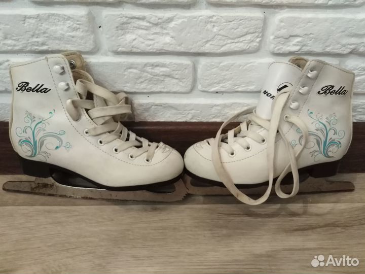 Продам коньки детские