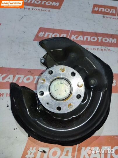 Кулак задний правый Volkswagen Tiguan рест. 2014