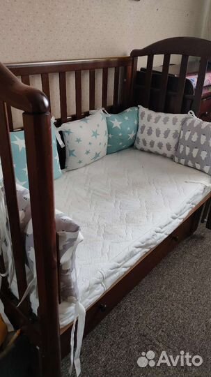 Комплект бортики на кроватку