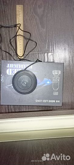 Беспроводная врезная зарядка для телефона