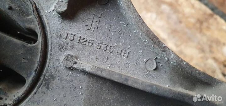 Опора двигателя передняя Opel Astra H caravan 200