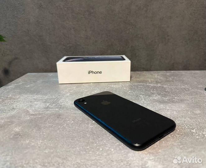 iPhone Xr, 128 ГБ