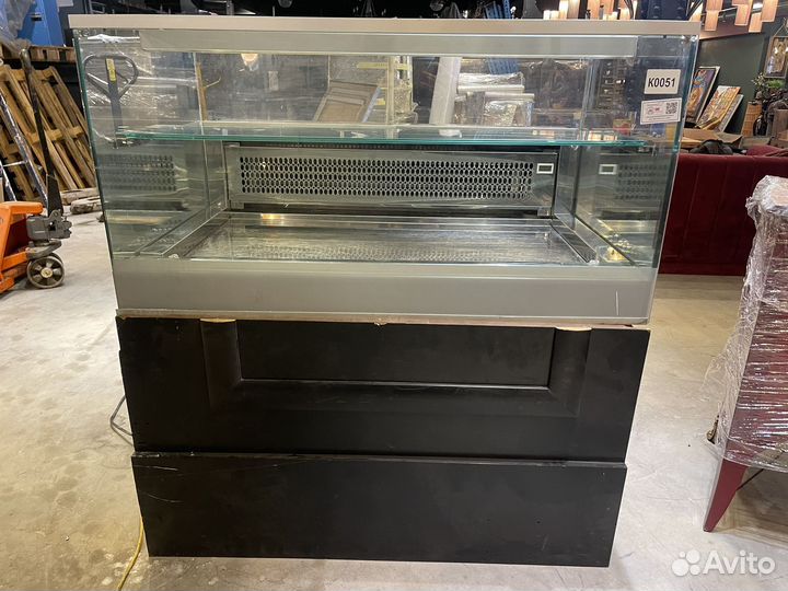 Холодильная витрина