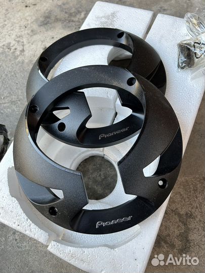 Гриль для 16 динамиков