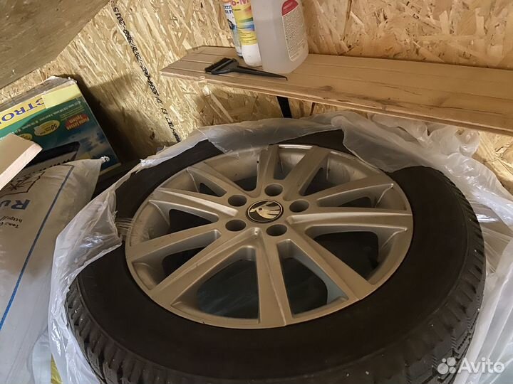 Литые диски r16 Skoda Оригинал