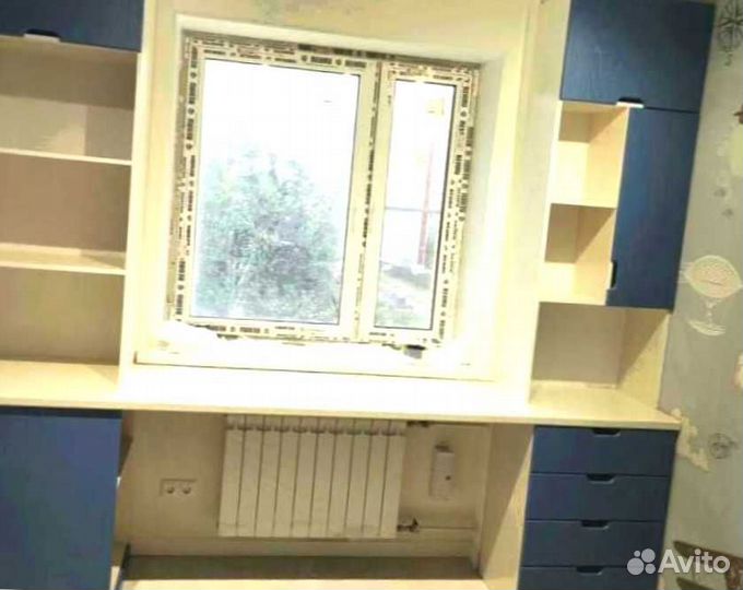 Рабочая зона у окна