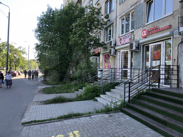 Торговая площадь, 16 м²