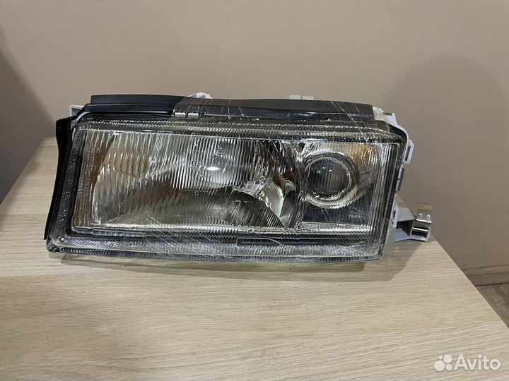 Фара левая с эк с туман. skoda octavia 96-00