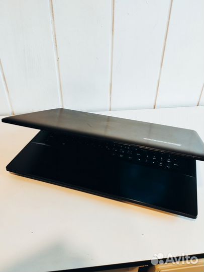 Мощный Lenovo игровой(ssd+hdd/i5/10/две видео к