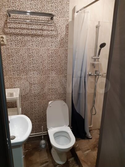 Комната 15 м² в 4-к., 1/5 эт.