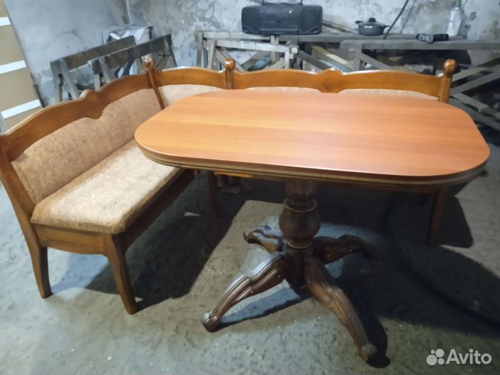 Кухонный уголок