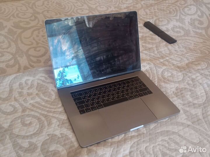 Macbook Pro 15 2017 touch bar