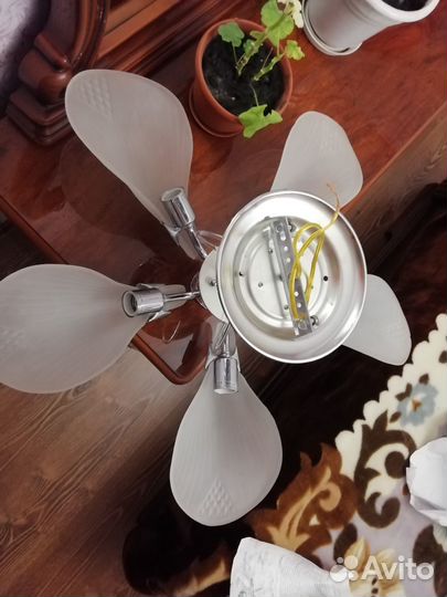 Люстра потолочная