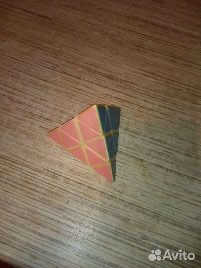 Треугольный кубик Рубика (пирамидка) СССР