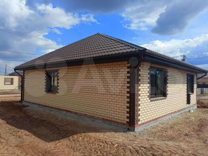 Дом 93 м² на участке 6 сот.