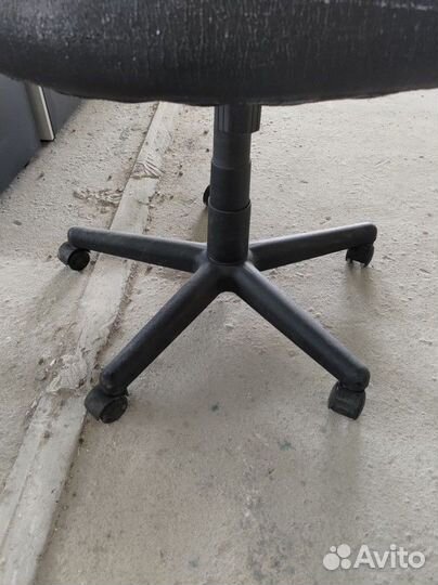 Компьютерное кресло