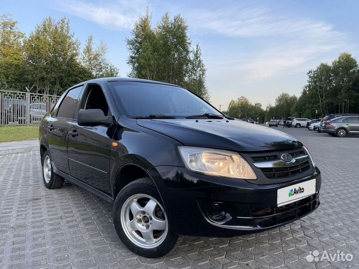 LADA Granta 1.6 МТ, 2012, 138 000 км