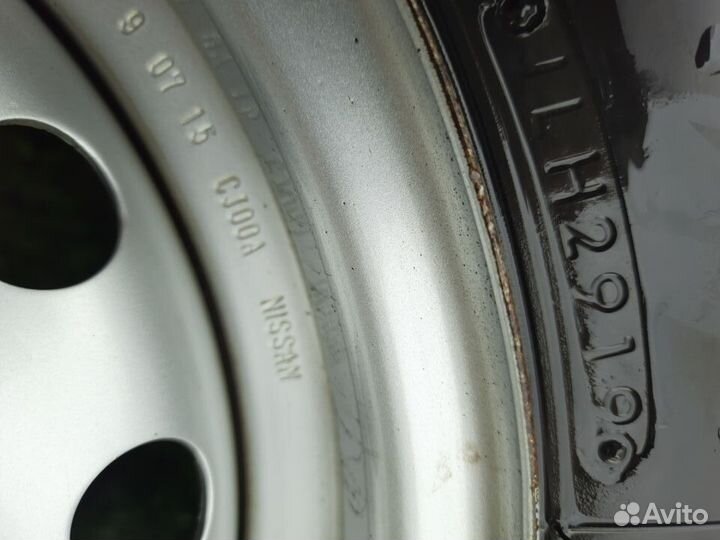 R13 Bridgestone V600 165/65, PCD 4x100 DIA 60.1