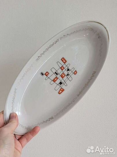 Блюдо овальное