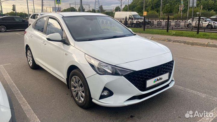Hyundai Solaris 1.6 AT, 2018, 240 000 км
