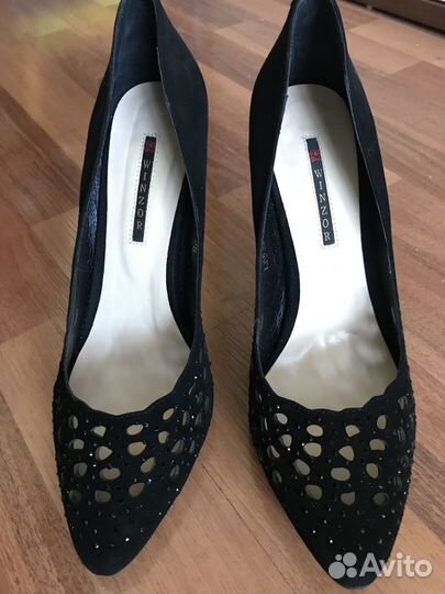 Туфли женские 38. Winzor