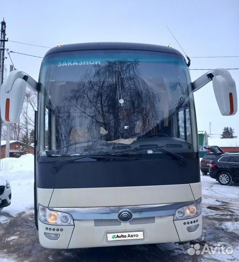 Туристический автобус Yutong ZK6122H9, 2017