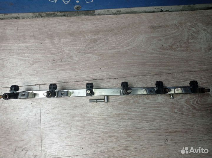 Рампа с форсунками на BMW n52b25