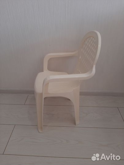 Детский стульчик