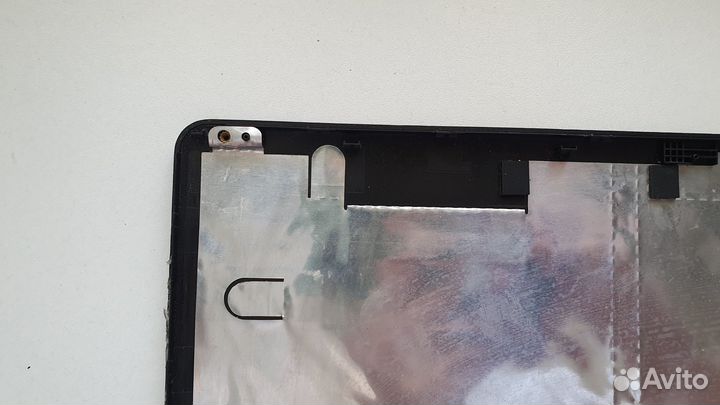 Б/у Крышка матрицы Samsung NP300E5C, NP300E5E