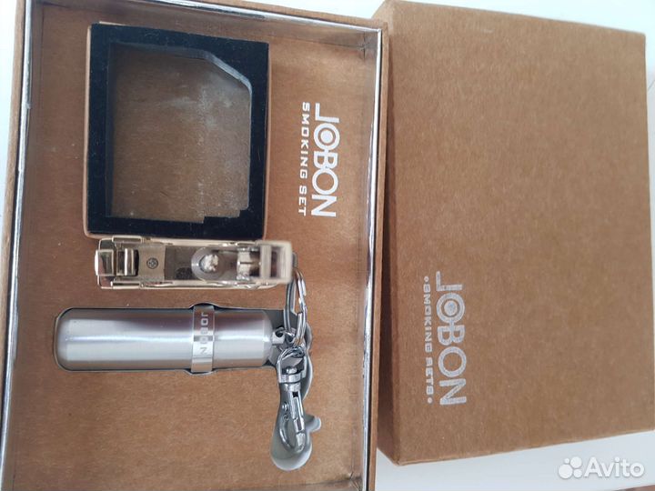 Зажигалка бензиновая