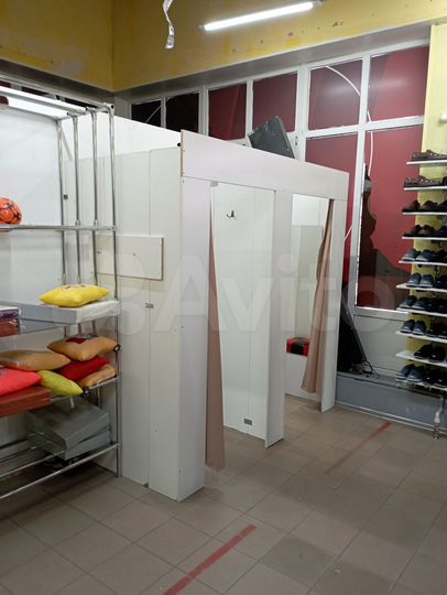 Торговая площадь, 180 м²