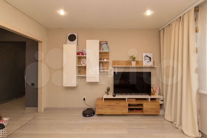 2-к. квартира, 56,5 м², 3/9 эт.