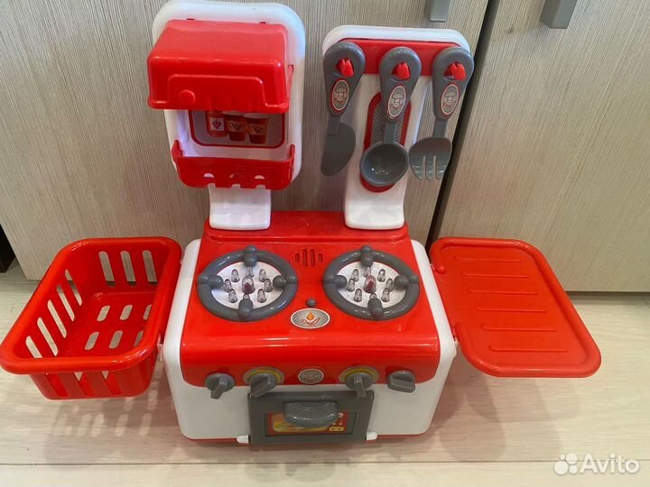 Детская игровая кухня