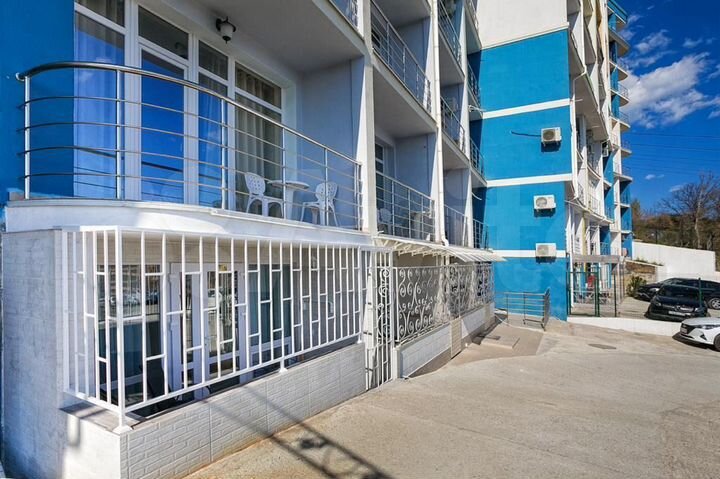 2-к. квартира, 45 м², 1/9 эт.