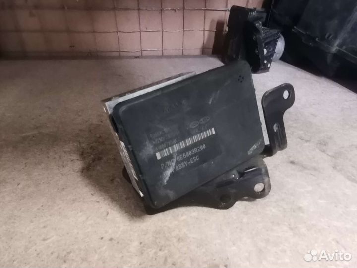 Блок ABS Kia Sportage 4 QL 2.0