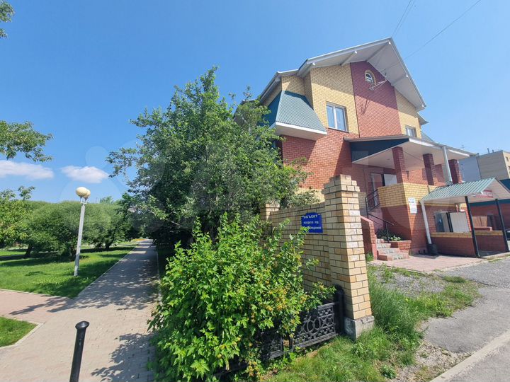 Здание, 570 м²