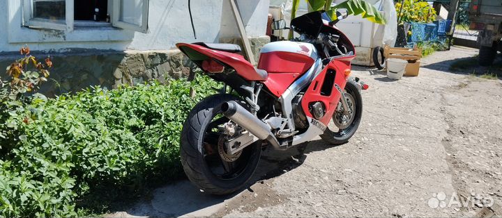 Honda CBR250RR