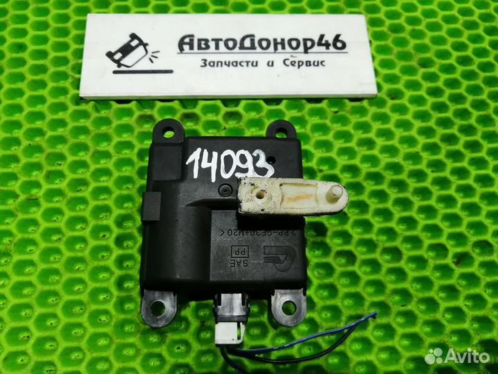 Моторчик заслонки отопителя Nissan Teana J31