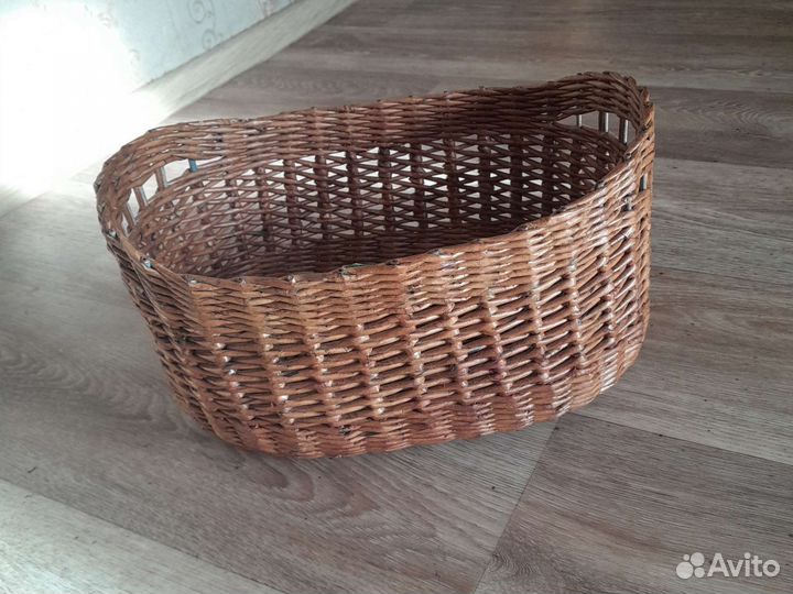 Корзинки плетеные