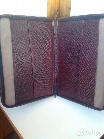 Папка новая из натуральной кожи для формата А4